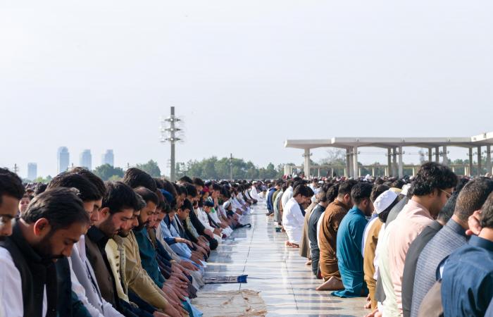 بدعوةٍ من دولة رئيس الوزراء الباكستاني.. د.العيسى خطيباً للعيد بجامع الملك فيصل في إسلام آباد