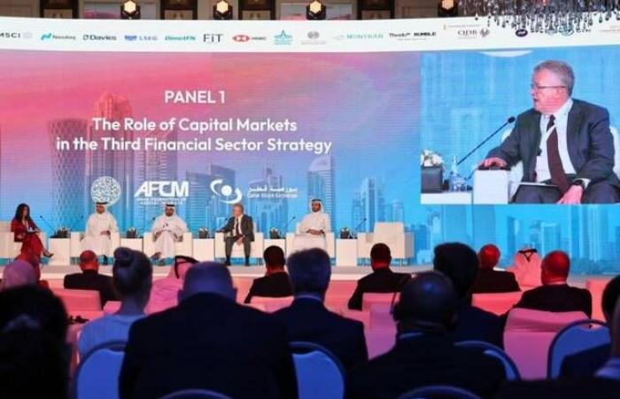 مؤتمر
      "أسواق
      المال
      العربية
      "
      يختتم
      أعماله
      بعد
      توقيع
      اتفاقيتين