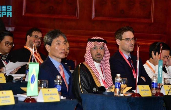 دعم استقلالية الأجهزة الرقابية وتعزيز الشفافية والنزاهة
