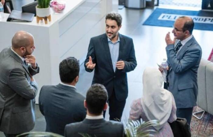نائب
      وزير
      البيئة
      يدشّن
      المرحلة
      الثانية
      من
      "مسرعة
      سدرة"
      في
      السيليكون
      فالي