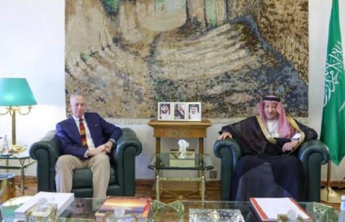 المملكة
      وأمريكا
      يستعرضان
      العلاقات
      الثنائية
      والمستجدات
      الإقليمية