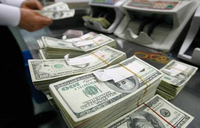 14.8
      مليار
      دولار
      أرباح
      بنوك
      الخليج
      في
      الربع
      الثاني