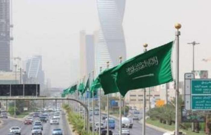 شاهد..
      شاحنة
      كبيرة
      مسرعة
      كادت
      أن
      تتسبب
      في
      كارثة