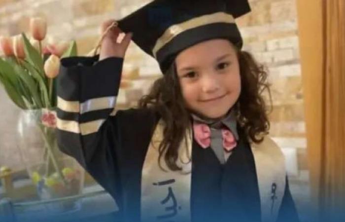شاهد..
      شاحنة
      كبيرة
      مسرعة
      كادت
      أن
      تتسبب
      في
      كارثة