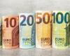 ارتفاع
      ثقة
      المستهلكين
      في
      منطقة
      اليورو
      خلال
      يوليو