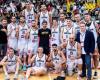 منتخب
      الأردن
      ينسحب
      من
      مباراته
      أمام
      إسرائيل
      في
      كأس
      العالم
      للشباب
      لكرة
      السلة