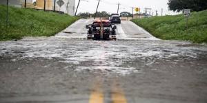 انقطاع
      الكهرباء
      في
      تكساس
      بسبب
      إعصار
      "بيريل"..
      والطقس
      يعرقل
      الرحلات
      في
      بريطانيا