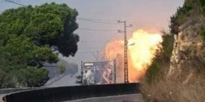 استشهاد 5 أشخاص بينهم 3 أطفال فى غارة إسرائيلية على بنت جبيل جنوب لبنان