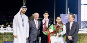 «جلاب» بطل الإرث الإماراتي في مضمار أبوظبي