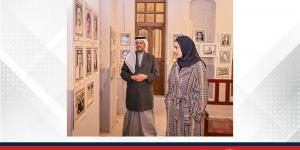 مستشار
      جلالة
      الملك
      للشؤون
      الثقافية
      والعلمية
      تزور
      مهرجان
      أعياد
      البحرين
      بالقرية
      التراثية