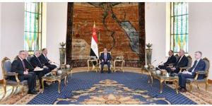 السيسي
ولافروف:
ضرورة
وقف
الحرب
في
غزة
ومنع
التصعيد
بالمنطقة
