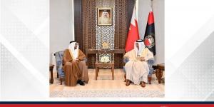 وزير
      الداخلية
      يستقبل
      نائب
      رئيس
      مجلس
      أمناء
      مركز
      الإمارات
      للدراسات
      ويؤكد
      أهمية
      ترسيخ
      الوعي
      العلمي
      والفكري
      والحفاظ
      على
      القيم
      الوطنية
      لمواجهة
      التحديات