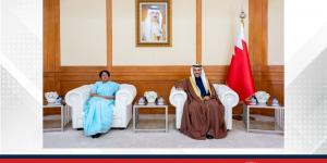 وزير
      الإعلام
      يستقبل
      سفيرة
      جمهورية
      سريلانكا
      الديموقراطية
      الاشتراكية
      لدى
      مملكة
      البحرين