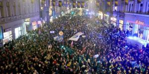 البوسنة تشتعل بالاحتفالات بعد التأهل الدرامي لكأس العالم