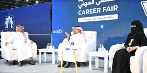 جلسات الملتقى المهني تستعرض مهارات العمل والتوظيف وريادة الأعمال
