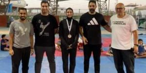 وزير الرياضة يهنئ سلمى محمد عصام لاعبة منتخب التايكوندو ببرونزية بطولة العالم للشباب