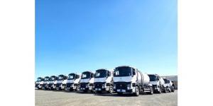 بالفيديو.. مجموعة شونيز تسلّم وزارة الأشغال العامة أسطول شاحنات «رينو»