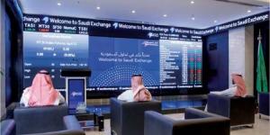 الأسهم القيادية بقطاعي البنوك والطاقة تسيطر على سيولة السوق السعودي بجلسة الخميس