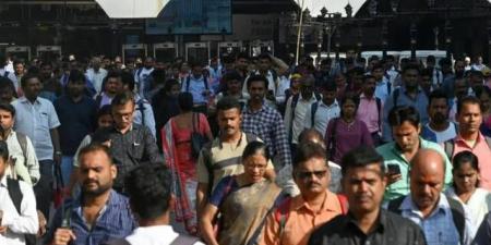 "مودي"
      يعلن
      فوزه
      في
      الانتخابات
      العامة
      بالهند