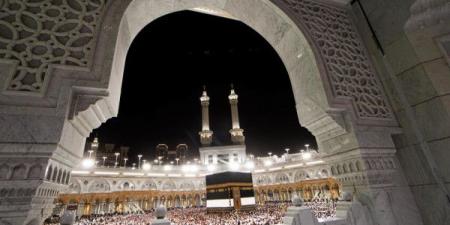 السعودية تبدأ الأسبوع المقبل تطبيق تعديلات جديدة على تأشيرات العمرة