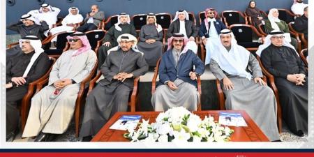 تتويج
الفائزين
بالكؤوس
والهدايا
التذكارية
..
وزير
الداخلية
يشهد
ختام
بطولة
النخبة
العربية
الخامسة
للتنس
ويشيد
بالتميز
في
التنظيم
والأداء
الرياضي
للاعبين