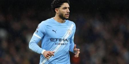 مانشستر سيتي يحسم الجدل في بيع عمر مرموش