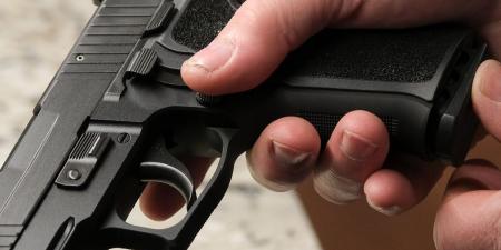 «الداخلية»: تمديد مهلة تسليم الأسلحة غير المرخصة 7 أيام