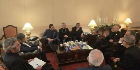 مفاوضات إسلام آباد: خلافات حادة حول مضيق هرمز واجتماعات ثلاثية مباشرة