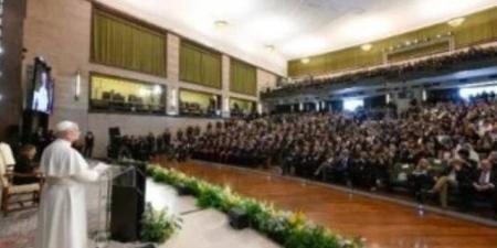 بابا الفاتيكان ينتقد زيادة الإنفاق العسكري الأوروبي: خيانة للدبلوماسية وليس دفاعا