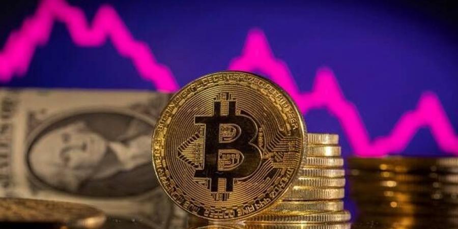 هبوط
      عنيف
      لسعر
      "بيتكوين"
      بسبب
      انخفاض
      الطلب