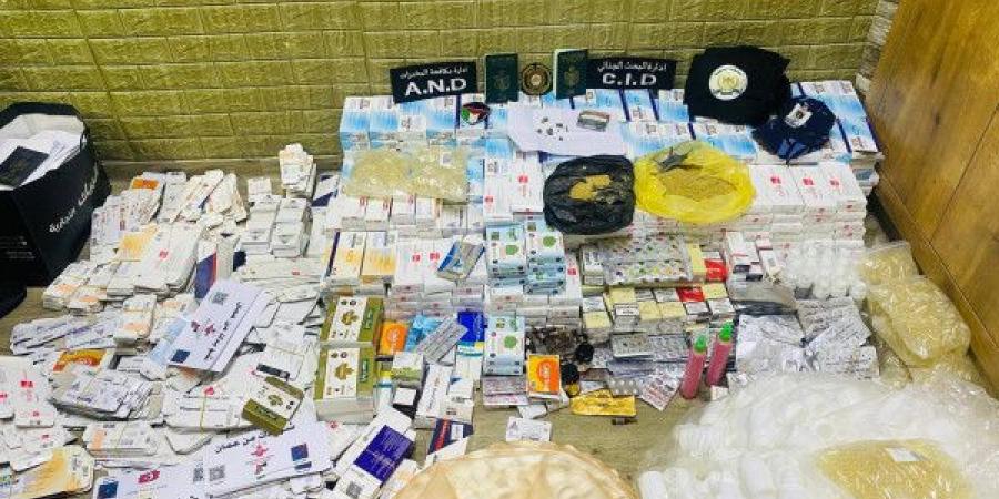 الشرطة تضبط معملاً لتصنيع وتزوير الأدوية في طولكرم