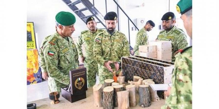 وكيل الحرس الوطني زار معسكر التحرير