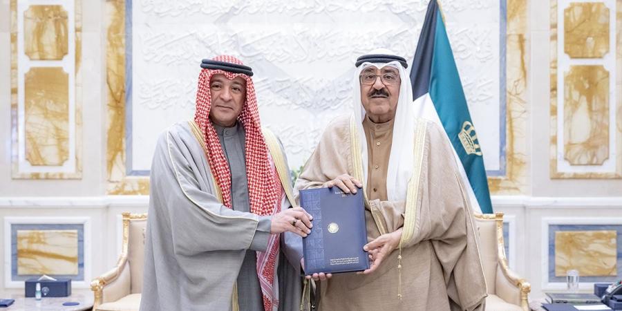 سمو الأمير يتسلم تقريراً حول رئاسة الكويت للدورة الـ45 لمجلس التعاون