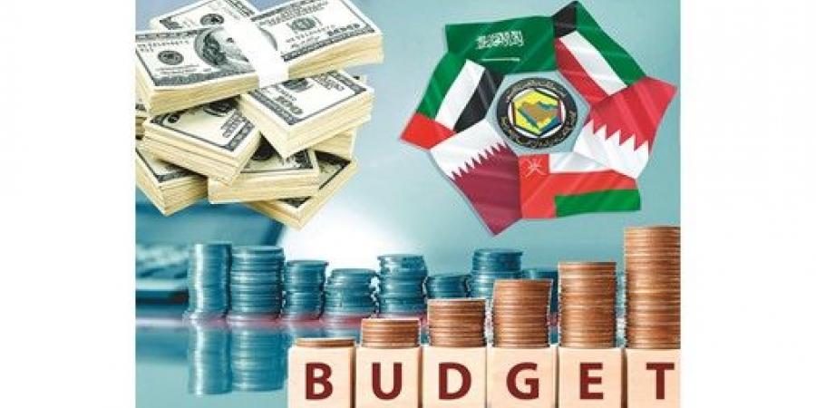 «فيتش» تتوقع أداءً إيجابياً لاقتصادات الخليج في 2026