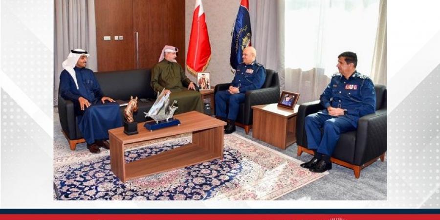 رئيس الشرطة يستقبل الرئيس التنفيذي لحلبة البحرين الدولية