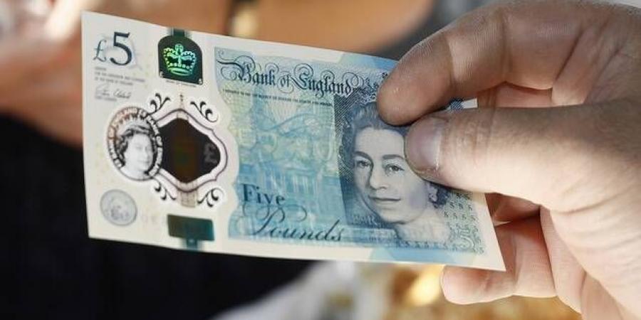 الإسترليني يتجه نحو أكبر ارتفاع له خلال يومين منذ ديسمبر