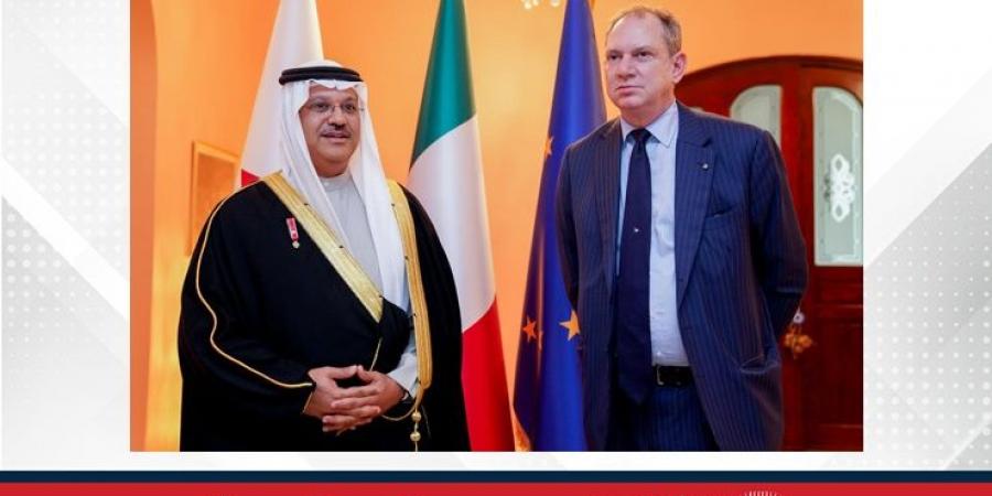 رئيس هيئة البحرين للثقافة والآثار يتقلّد وسام "نجمة إيطاليا" من الجمهورية الإيطالية