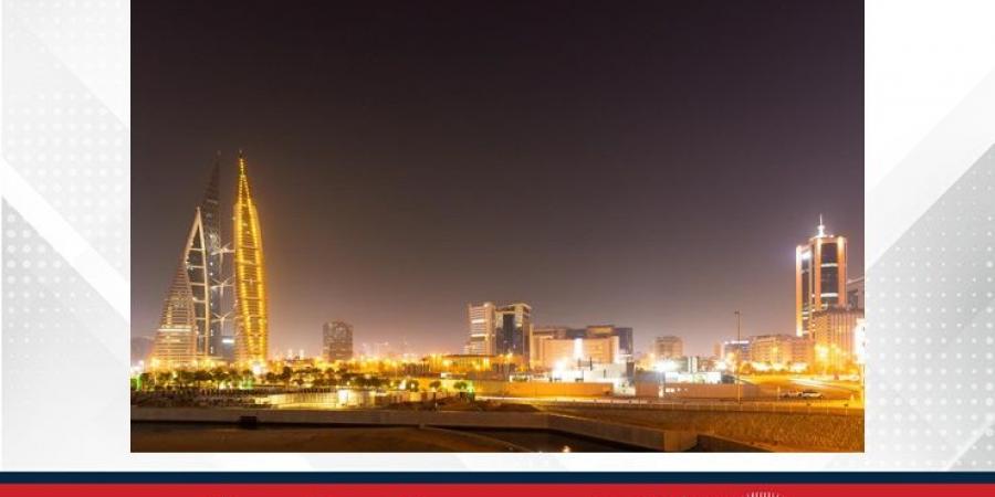 المنشآت والمرافق الحيوية في مملكة البحرين تتوشح باللون البرتقالي احتفاءً بالكشف عن سيارة ماكلارين لموسم 2026