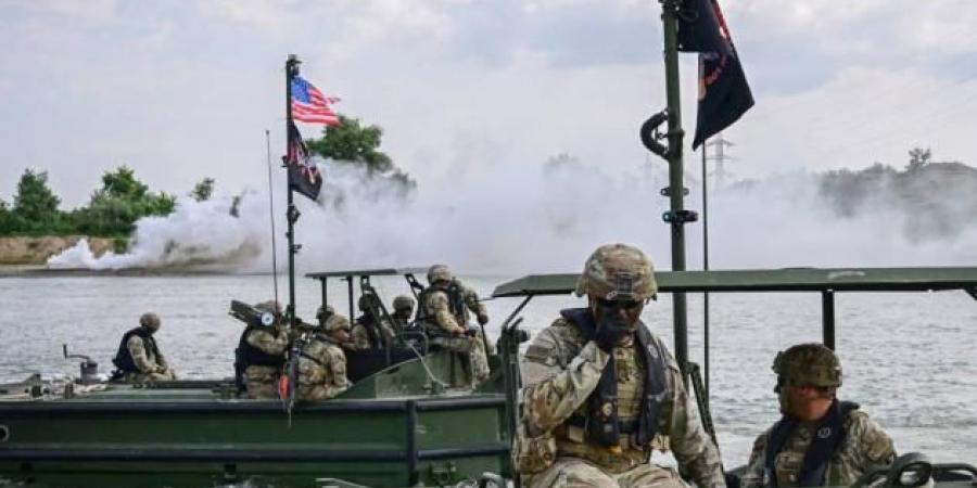 هل يواجه الناتو شبح التفكك بانسحاب أمريكا؟