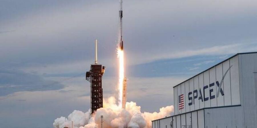 سبيس إكس تقدم طلبًا سريًا للاكتتاب العام