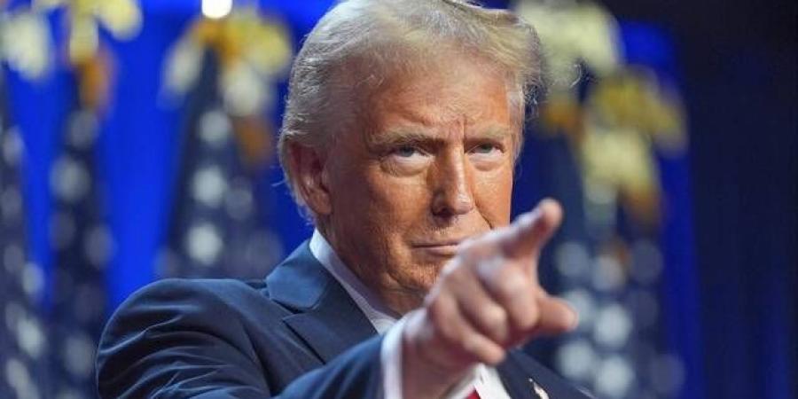 ترامب: سنضرب جميع محطات الكهرباء بإيران حال عدم التوصل لاتفاق