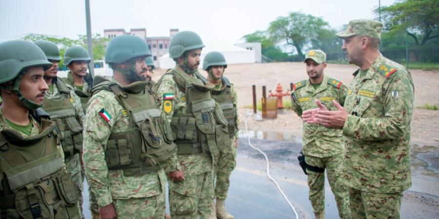 «الحرس الوطني».. قائد الشؤون الأمنية والعسكرية تفقد أحد مواقع المسؤولية