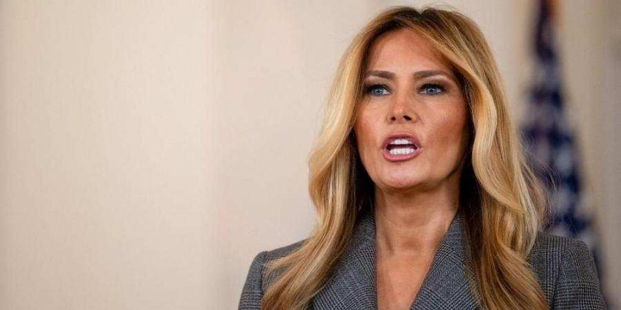 تصريح مفاجئ لميلانيا ترامب حول ربطها بـ«إبستين»