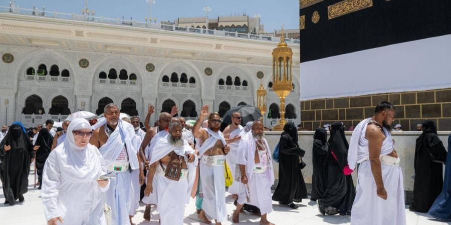 طلائع حجاج بيت الله الحرام يصلون إلى البيت العتيق وسط منظومة خدمات متكاملة