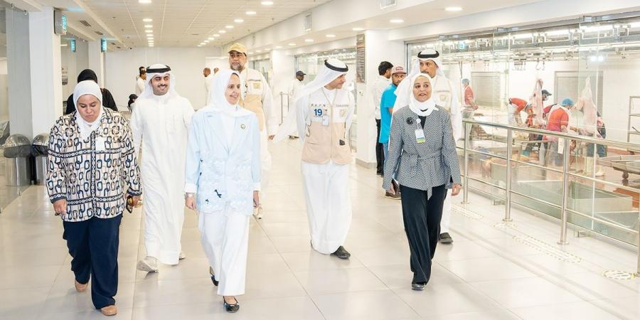 الوزيرة الفليج: توفير بيئة آمنة ومنظمة داخل المسالخ